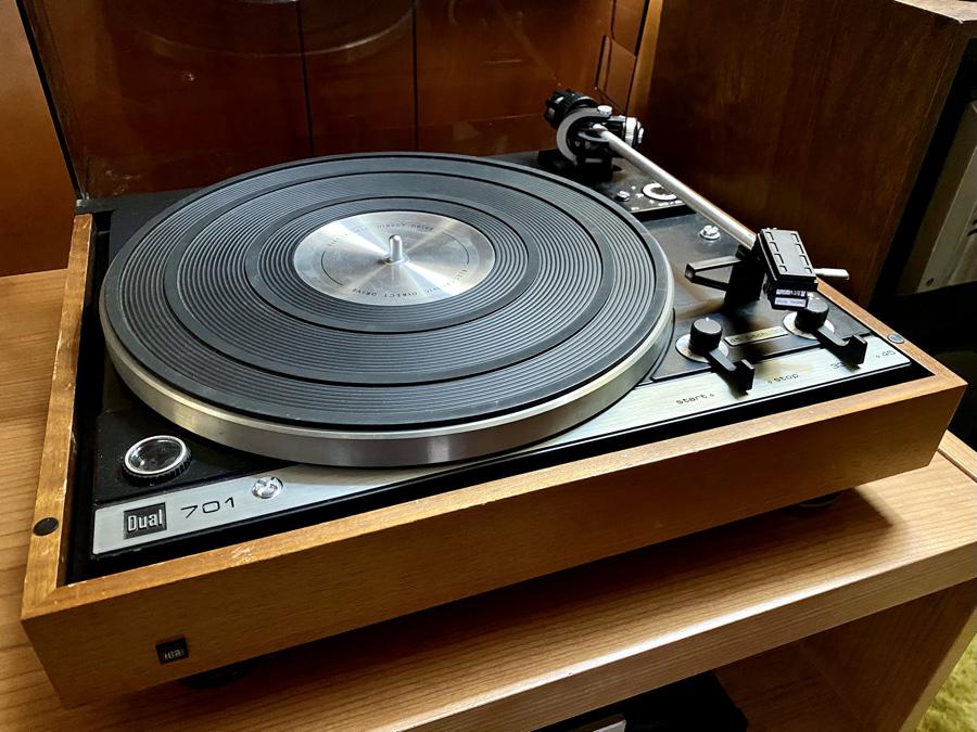 Dual 701 vintage turntable