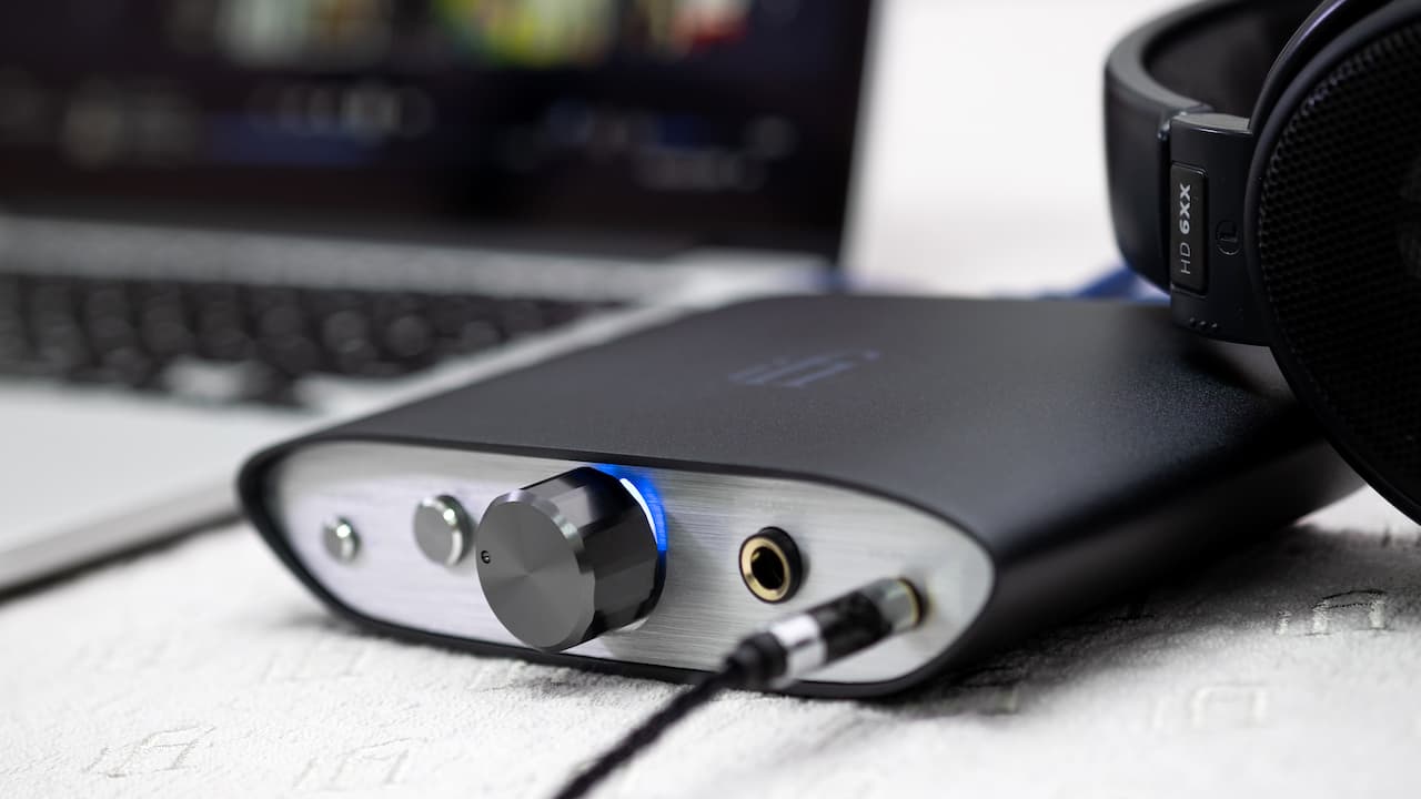 iFi Audio Zen DAC V2