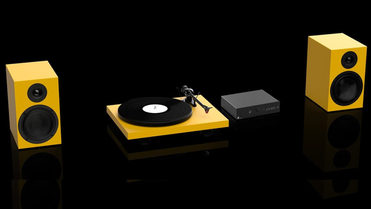 Pro-Ject Colorful Audio System Yellow Angle