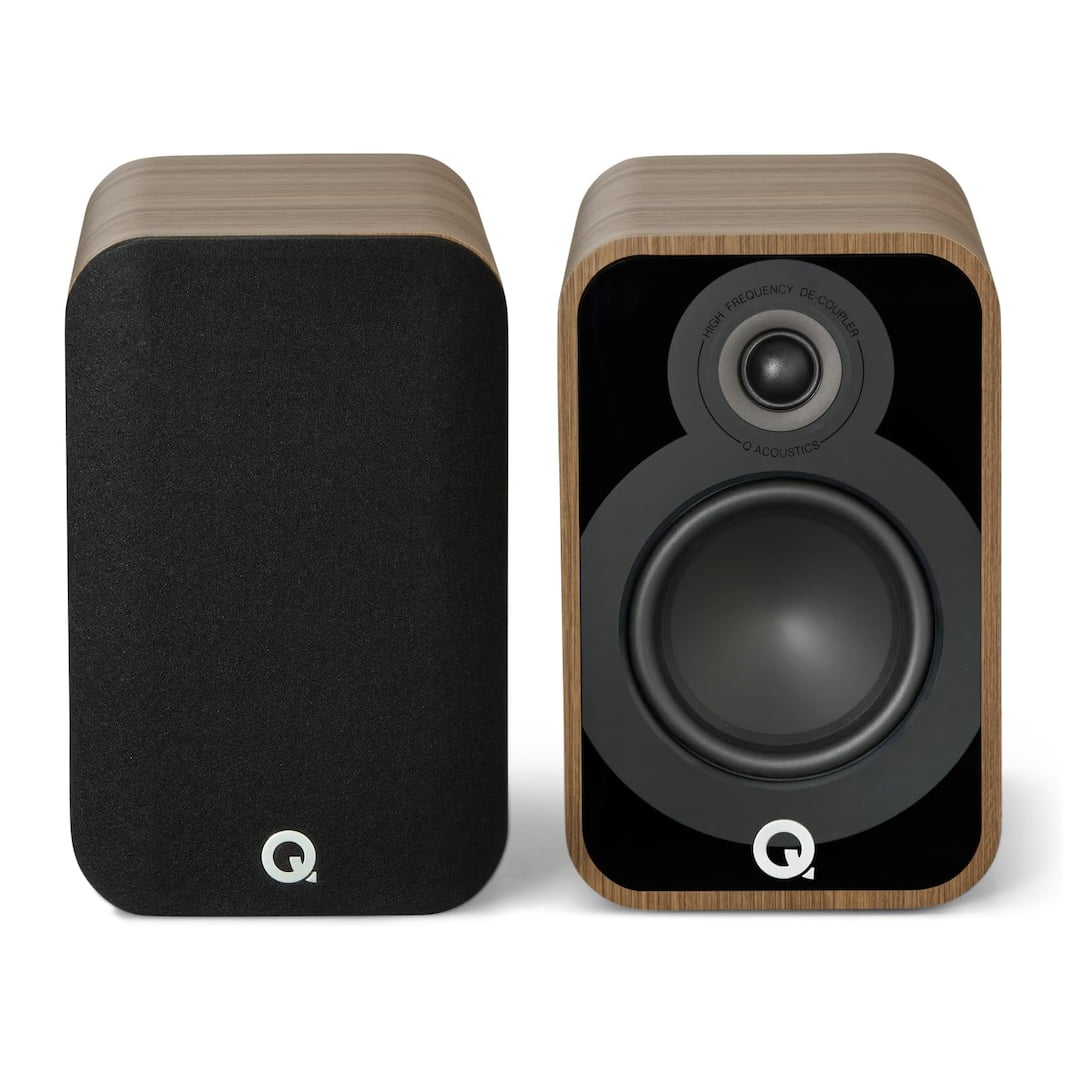 Q Acoustics 5020 Bookshelf Speakers Front in Oak