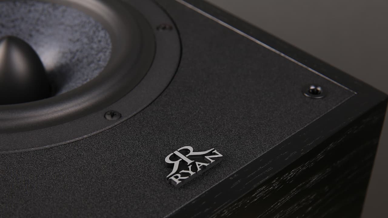 Ryan R610 Bookshelf Loudspeaker Closeup