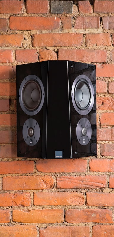 SVS Ultra Surround Loudspeaker on-wall in gloss black without grille