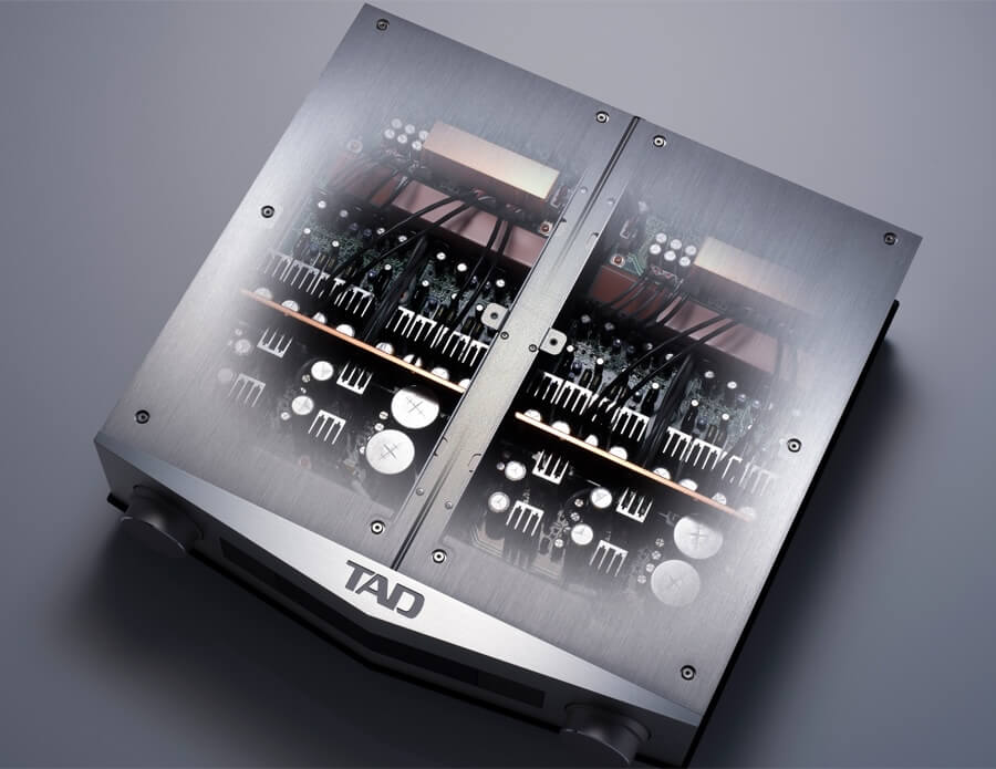 TAD LABS Reference C700 Preamp Inside View 